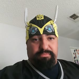 Meet your Posher, Thomas